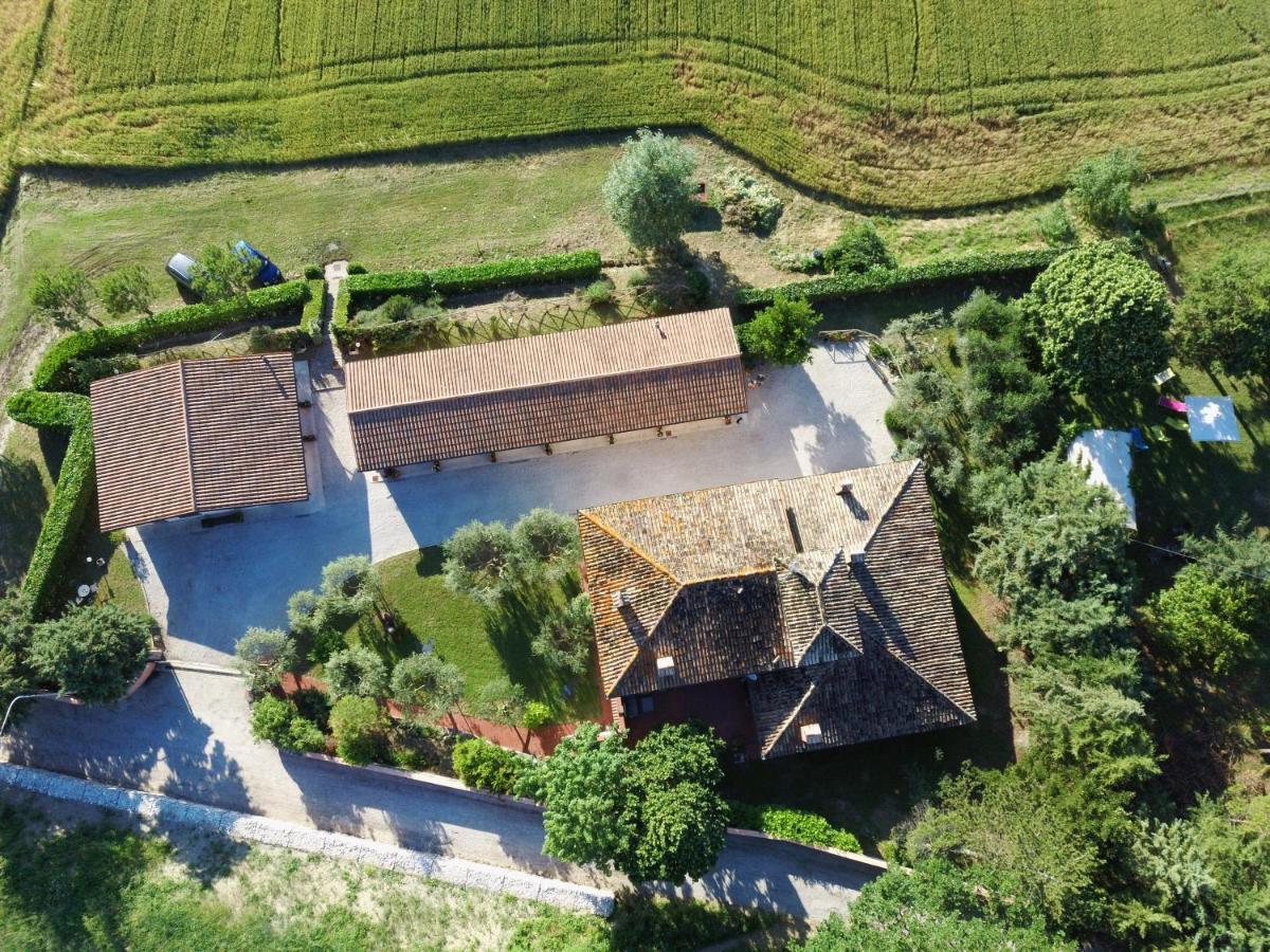 Santa Croce Villa Fossato di Vico Eksteriør bilde