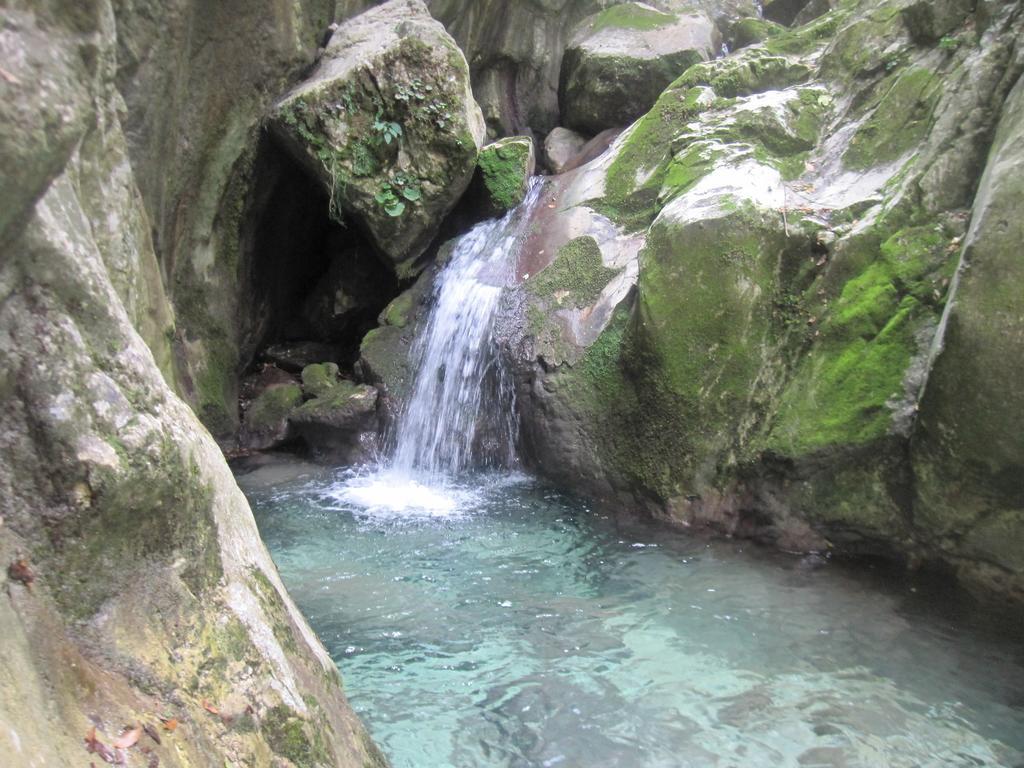 Santa Croce Villa Fossato di Vico Eksteriør bilde
